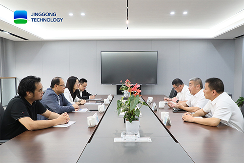 兰州市副市长阮强一行到访精工科技