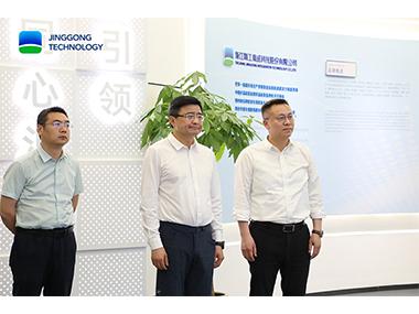 省经信厅副厅长何国强一行调研精工科技