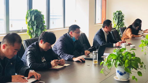会议现场2.jpg