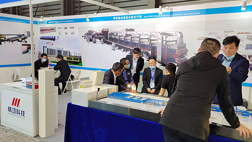 展会现场.jpg