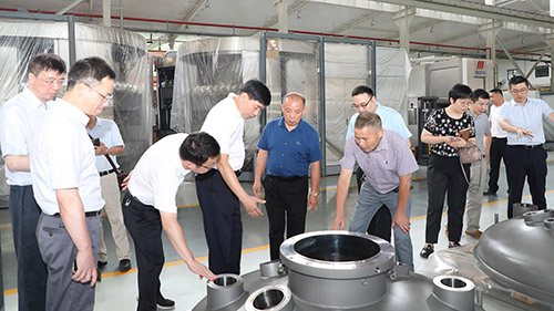 参观车间-1.JPG